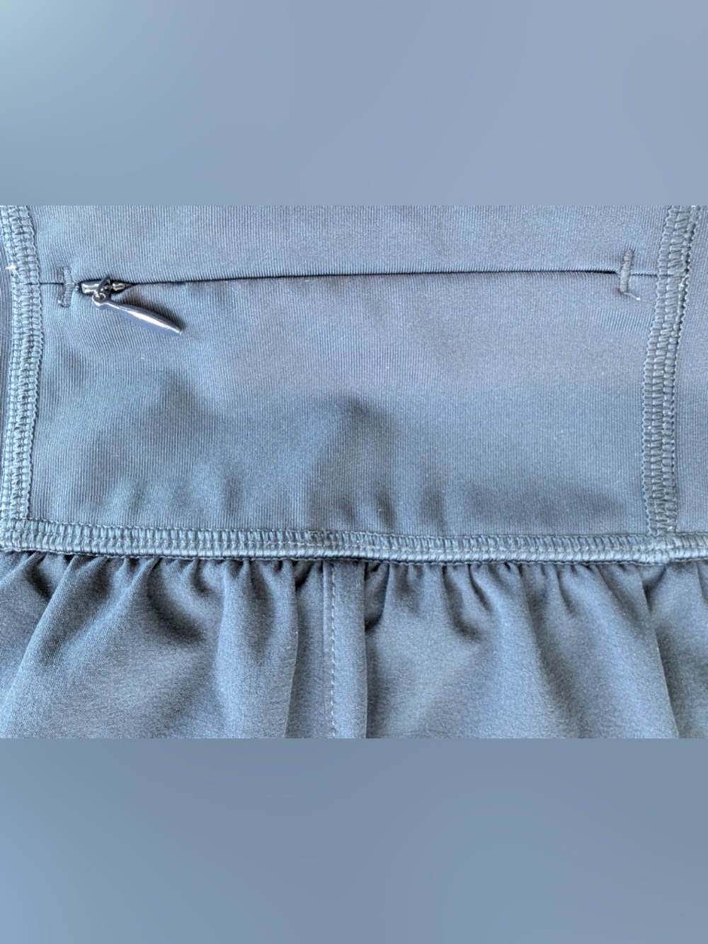 SPANX Women’s Get Moving Double Layer Shorts Navy Blue Size Small - Picture 4 of 10